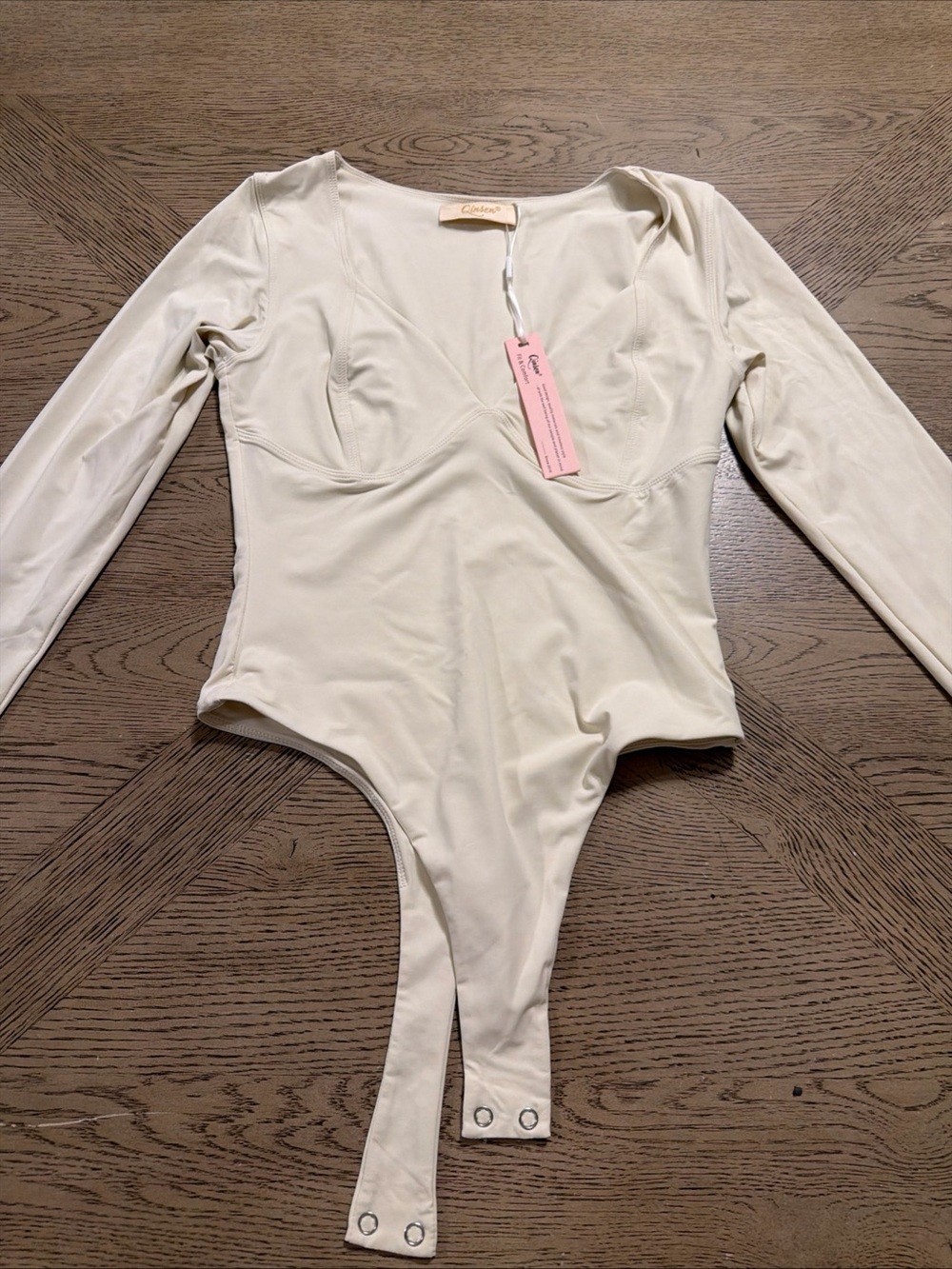 NWT QUISEN square neck top long sleeved FIT & Comfort cropped womans M
